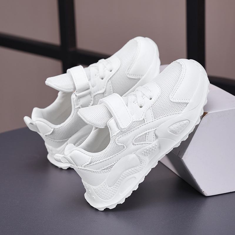 Scarpe casual in pelle bianca  - Sports Equipment For Schools recensione e prezzo